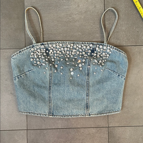 Steve Madden Eras Denim Top - Picture 4 of 10